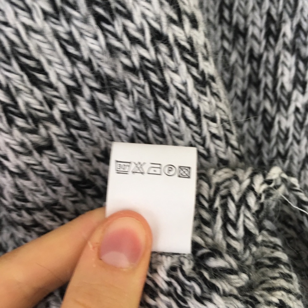 Brandy Melville Wool Blend Marled Sweater - Picture 7 of 7